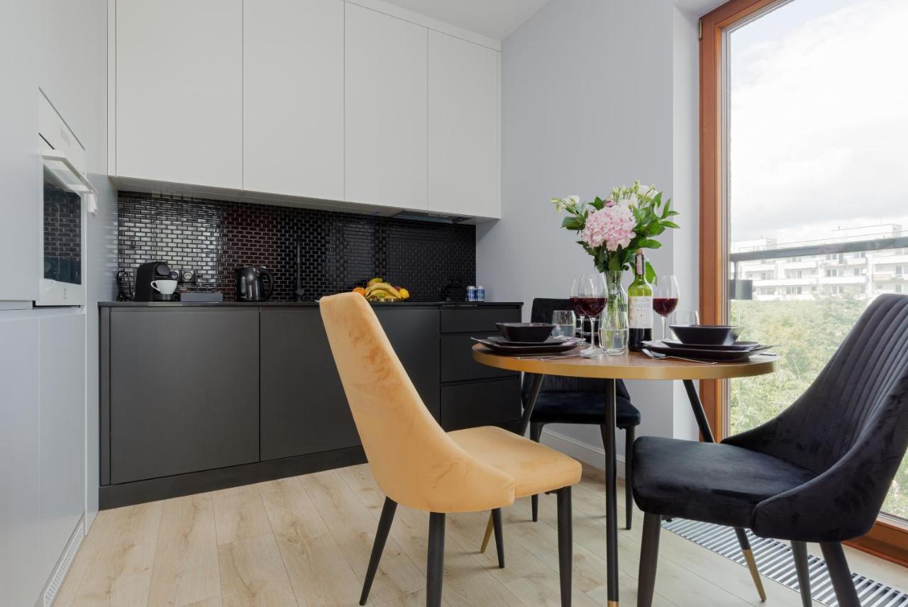 Studio Centrum Pawia 51 Apartments By Renters Prestige Варшава Экстерьер фото